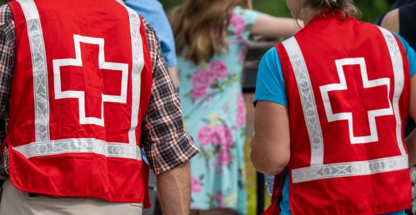 Cruz Roja Busca Empleados Sin Experiencia Con Contratos Indefinidos