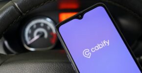 Cómo trabajar en Cabify (AdobeStock)