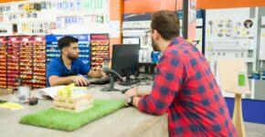 Trabaja en Obramat (Adobe Stock)