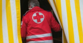 Cruz Roja anuncia nuevas vacantes (Adobe Stock)
