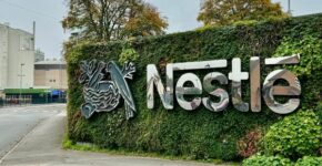 Nestlé busca personal Contratos fijos y hasta 2.960€ (Adobe Stock)