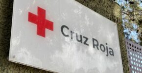 Cruz Roja necesita personal para diferentes puestos (Adobe Stock)
