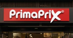 Primaprix busca cajerosras para sus tiendas en toda España (Adobe Stock)