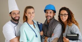 El SEPE lanza 1.000 nuevos empleos para personas sin experiencia (Adobe Stock)