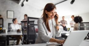 El SEPE oferta nuevos empleos sin necesidad de experiencia previa (Adobe Stock)